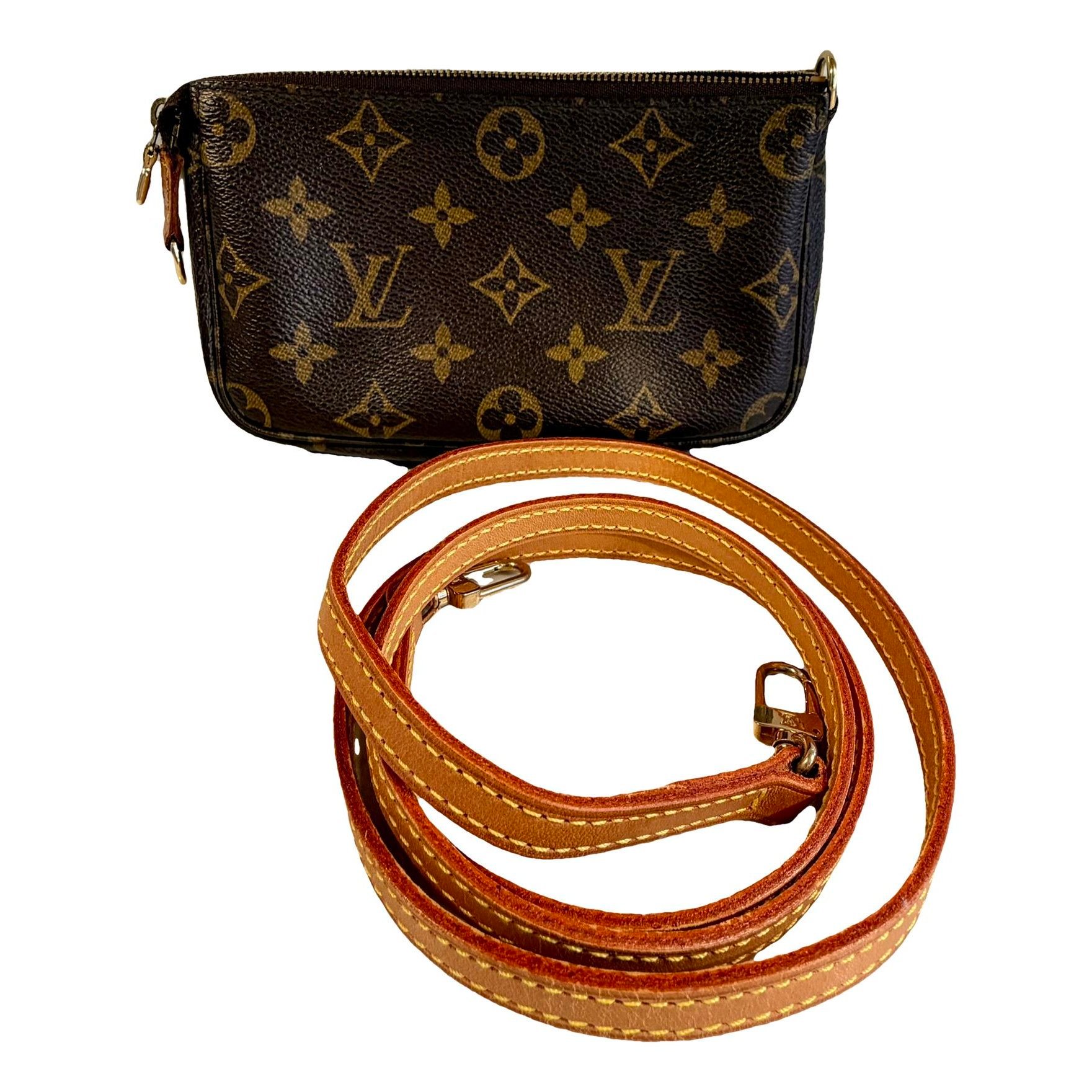 Pochette Accessoire leather handbag