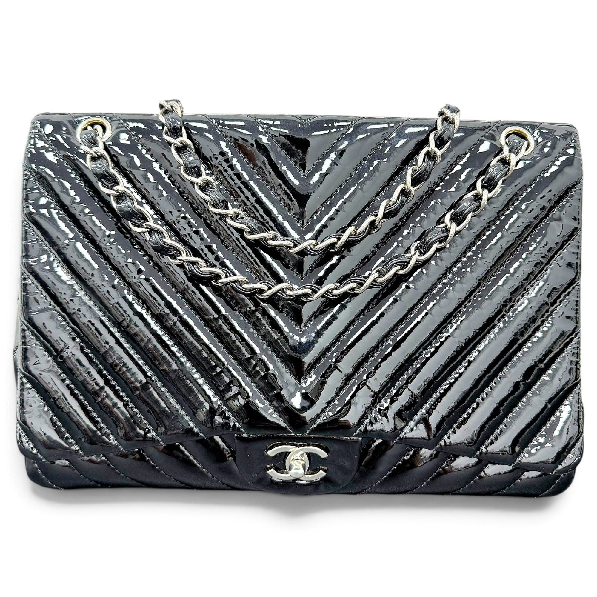 Timeless/Classique patent leather handbag