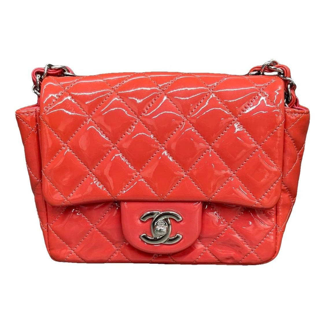 Timeless/Classique patent leather crossbody bag