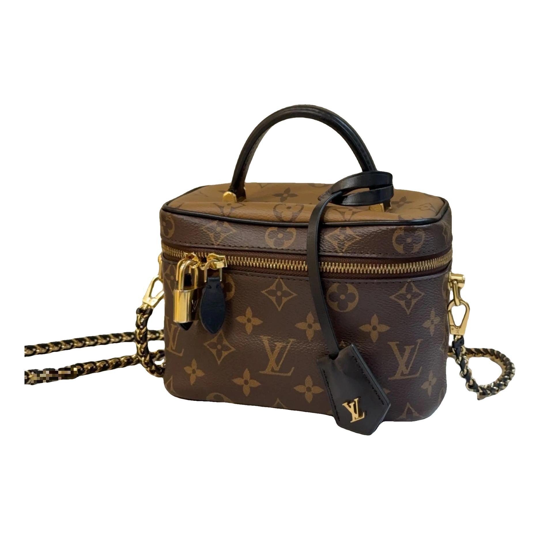 Vanity leather handbag