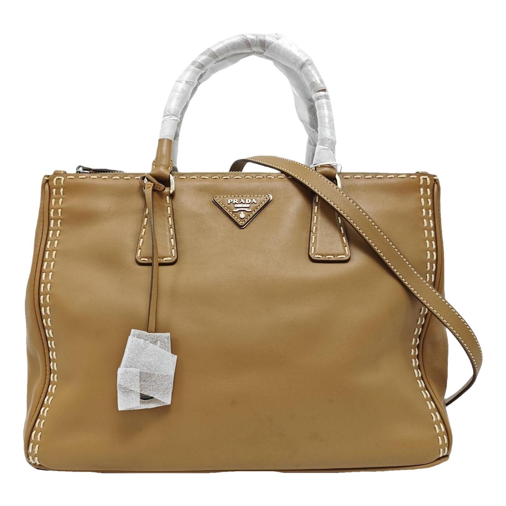 Galleria leather handbag