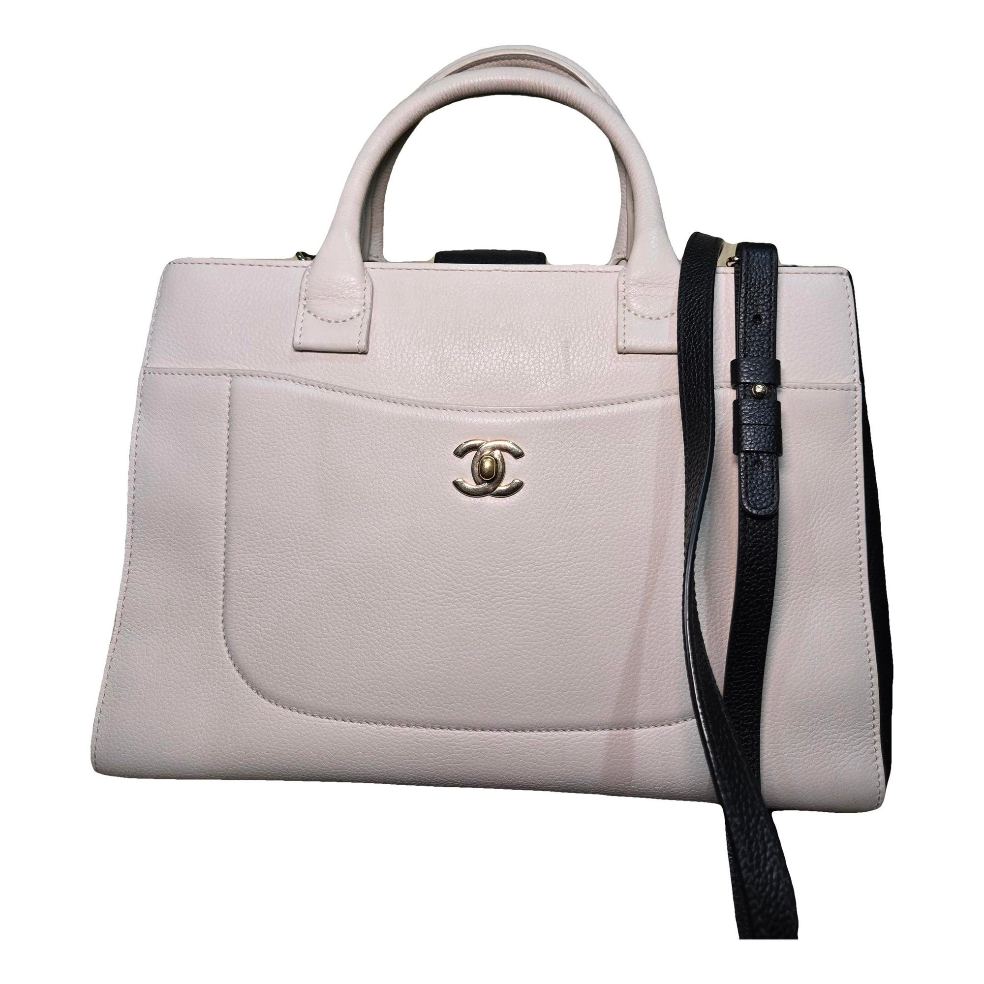 Neo Executive leather handbag