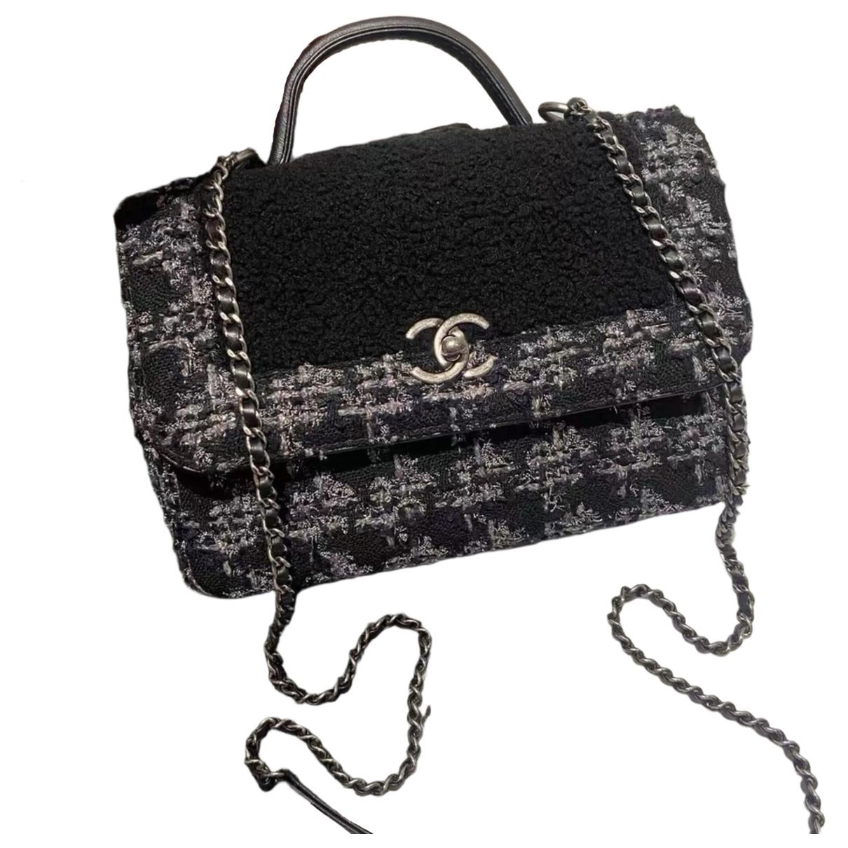 Timeless/Classique tweed crossbody bag