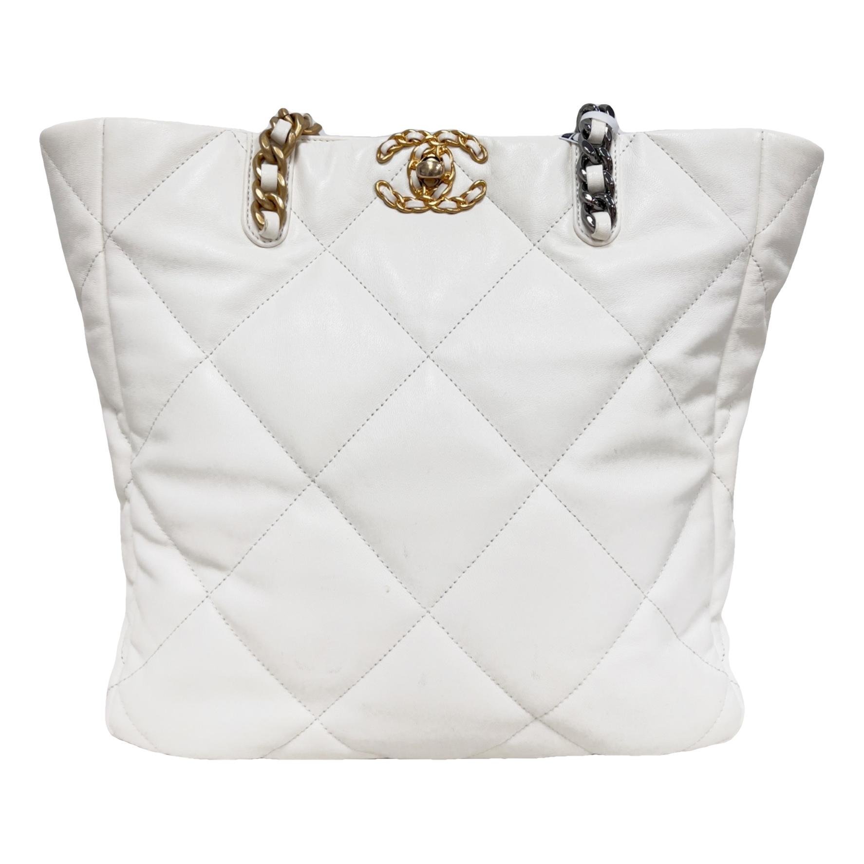 Leather tote