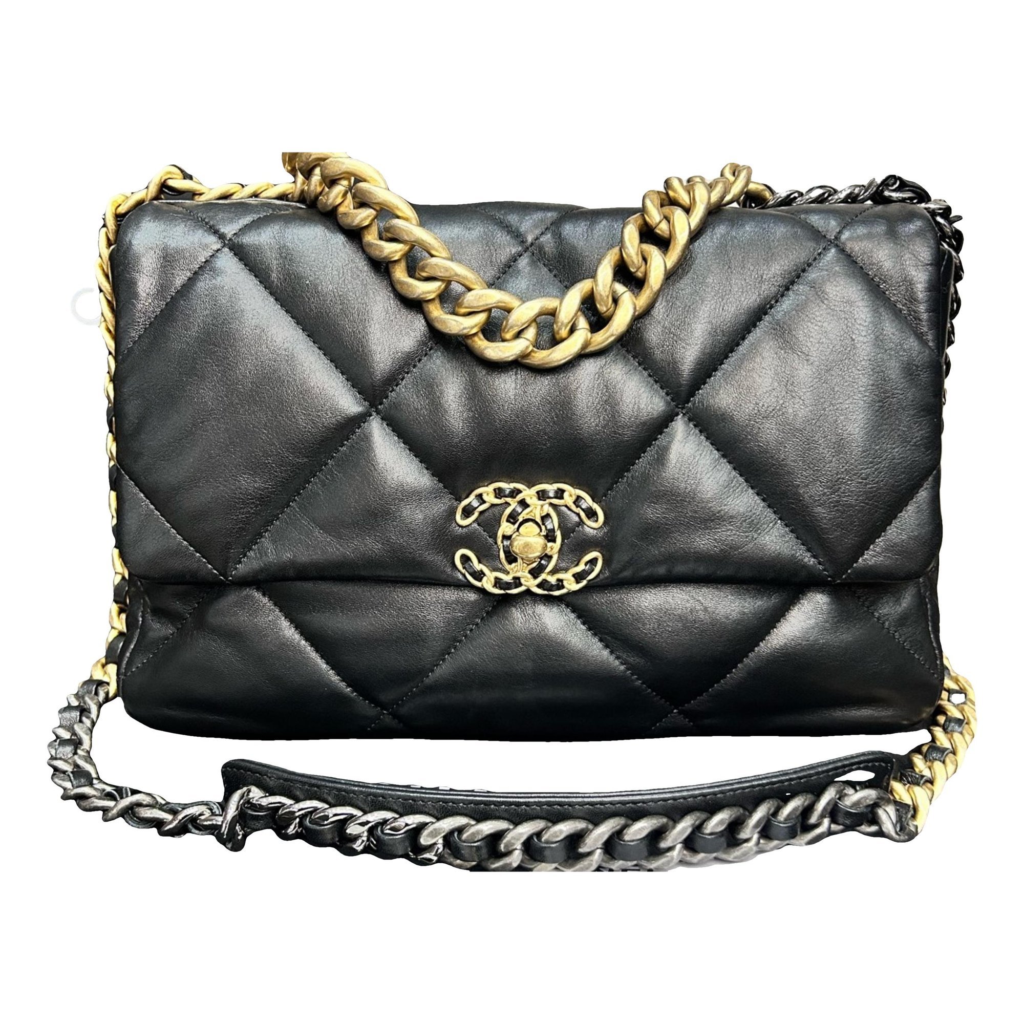 Chanel 19 leather handbag