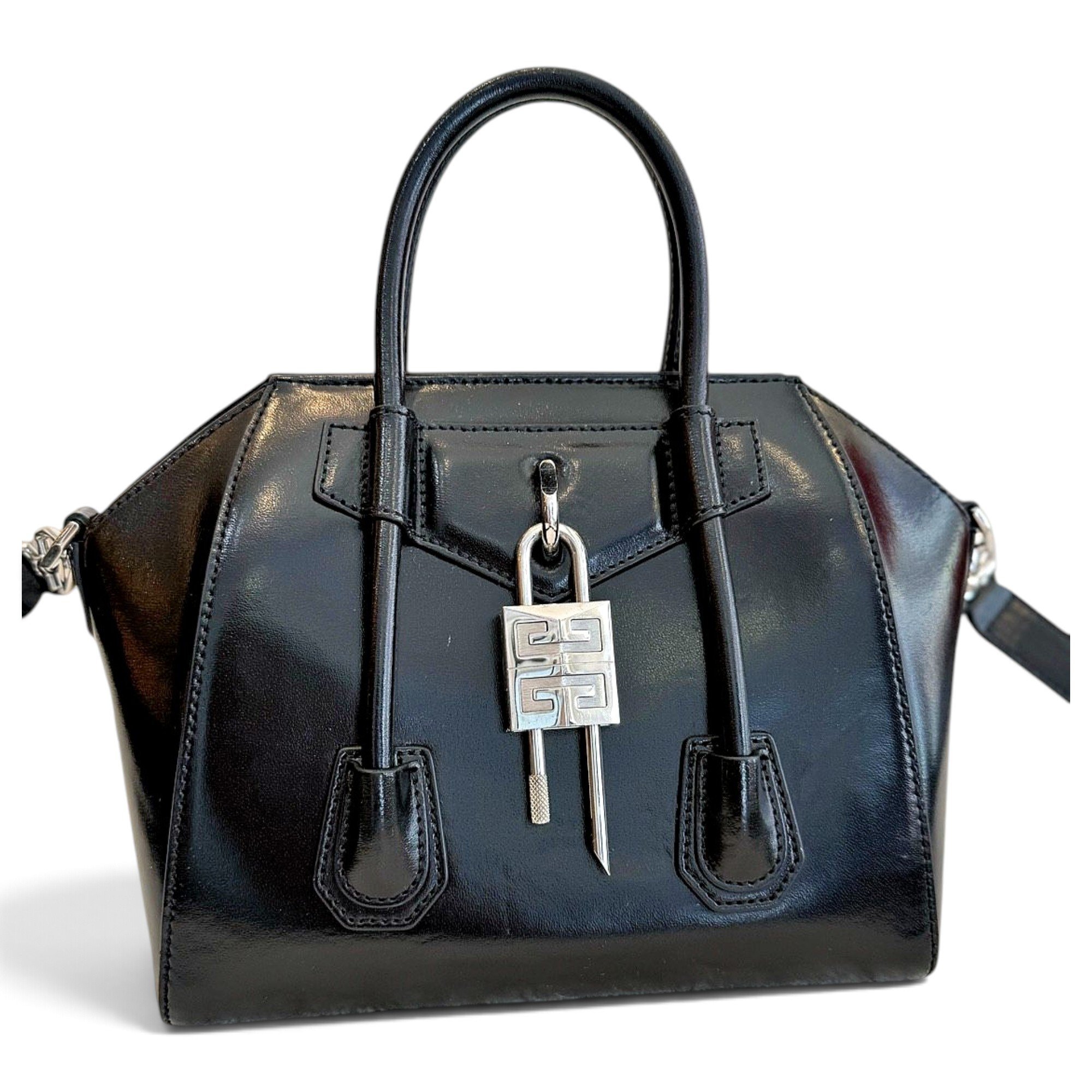 Givenchy Antigona leather handbag