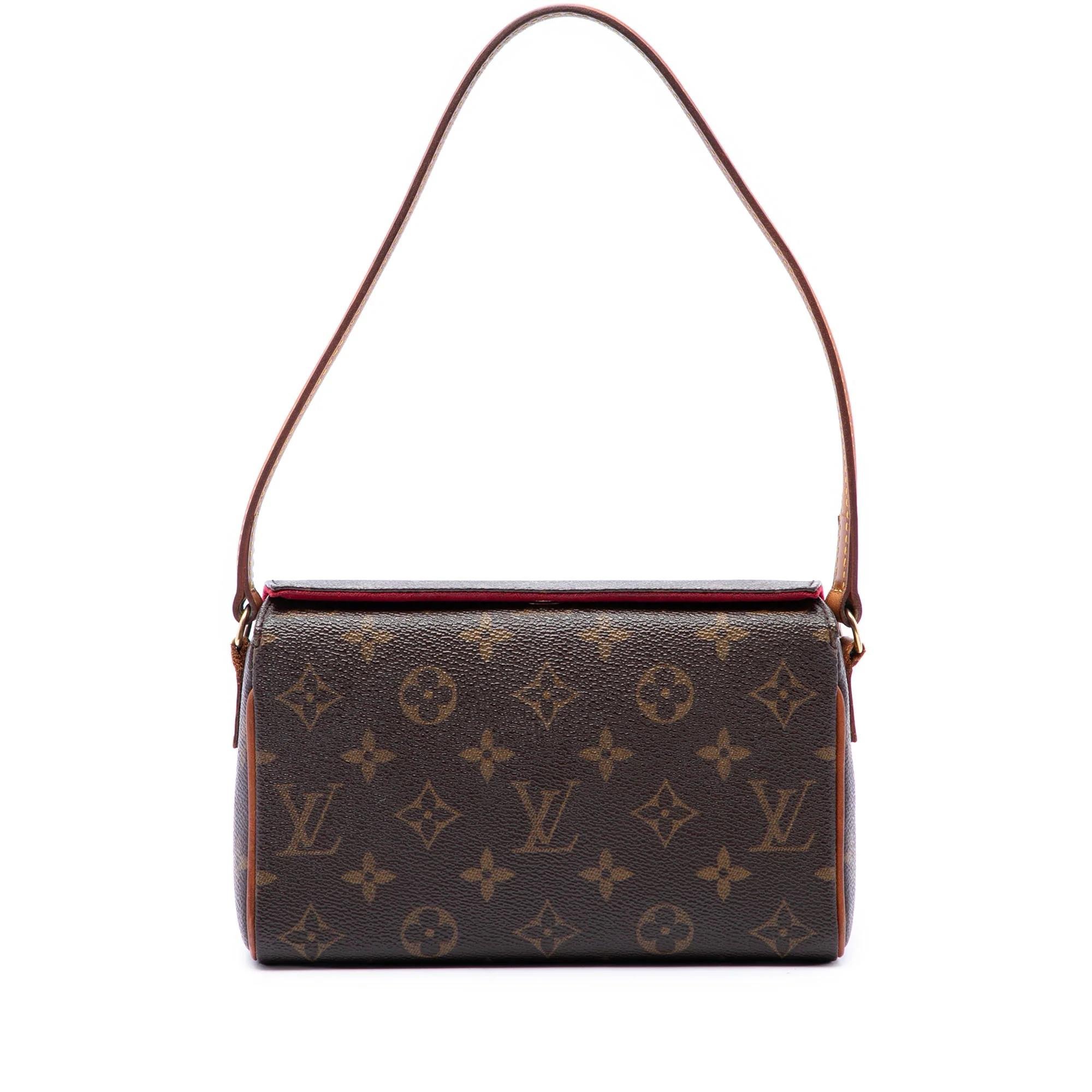Recital cloth handbag
