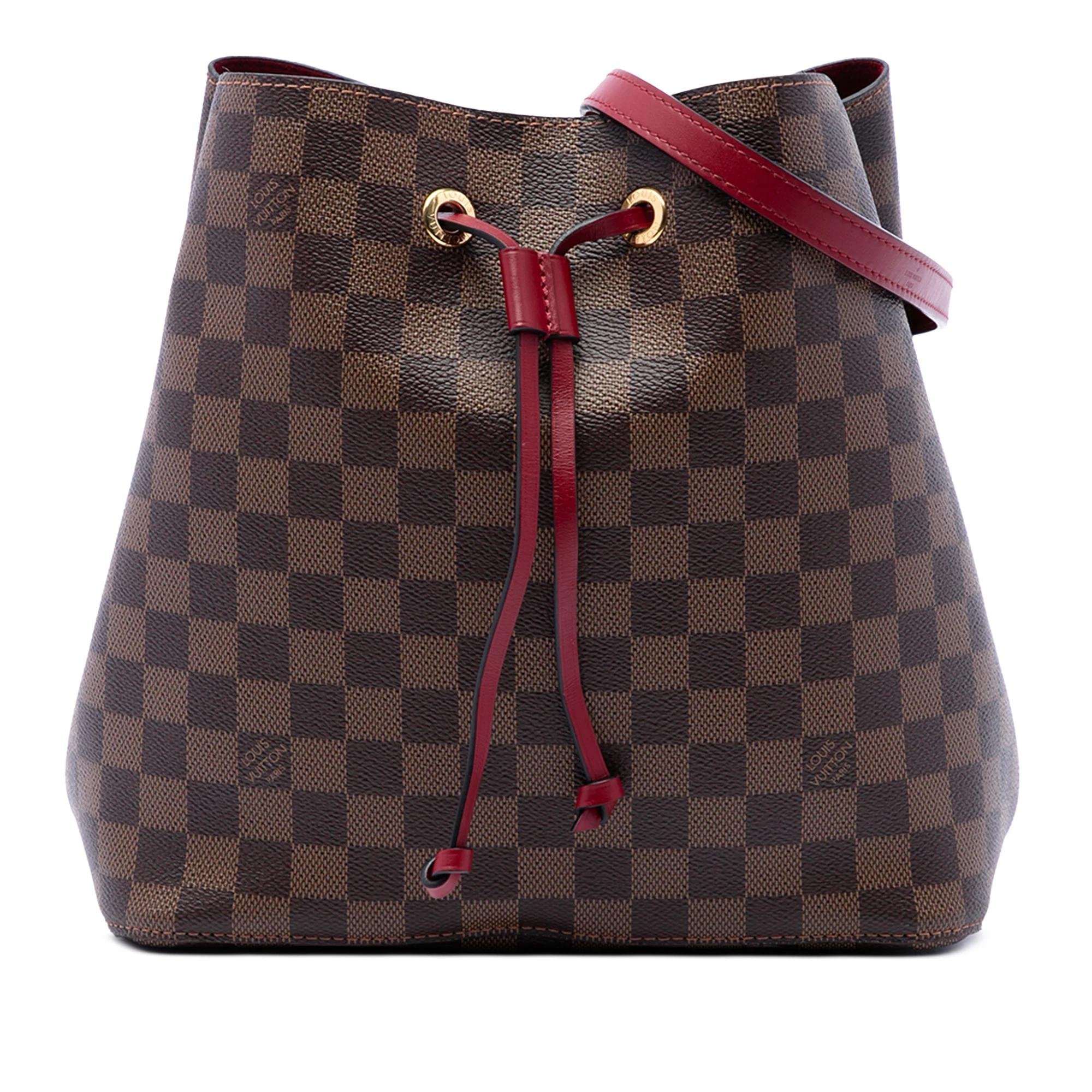 Louis Vuitton Bucket leather handbag