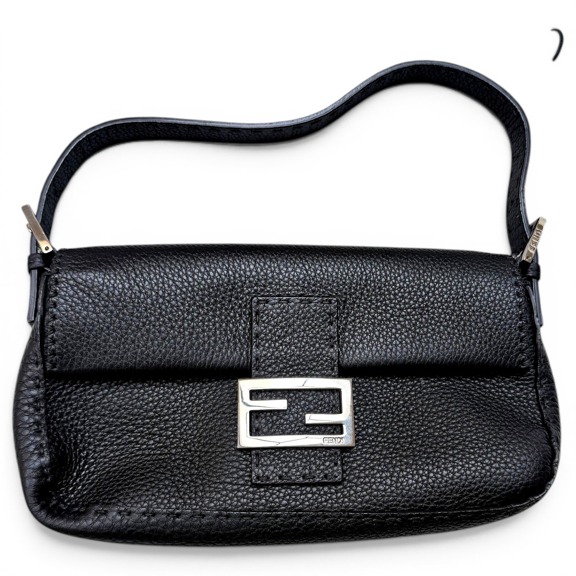 Baguette leather handbag