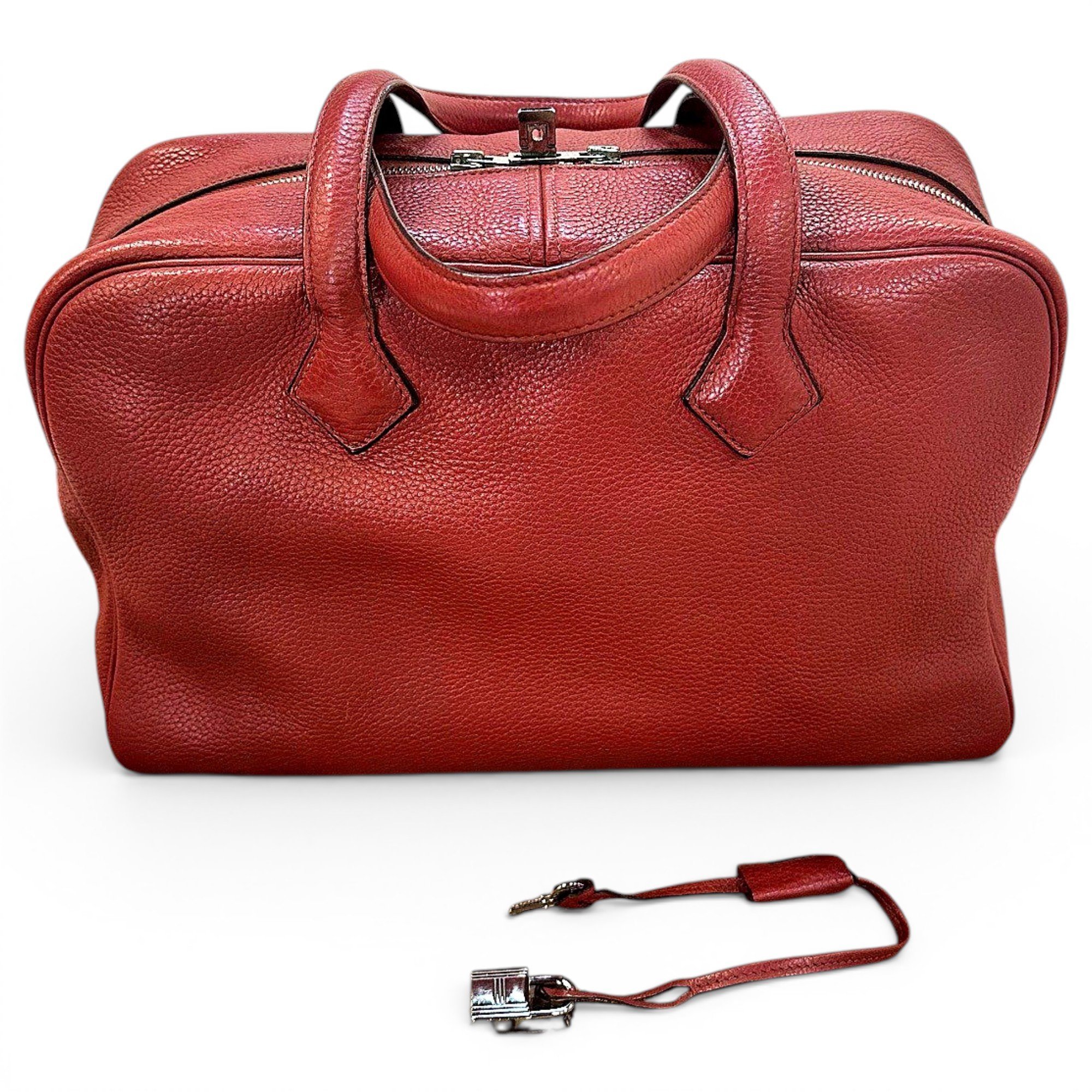 Victoria leather handbag