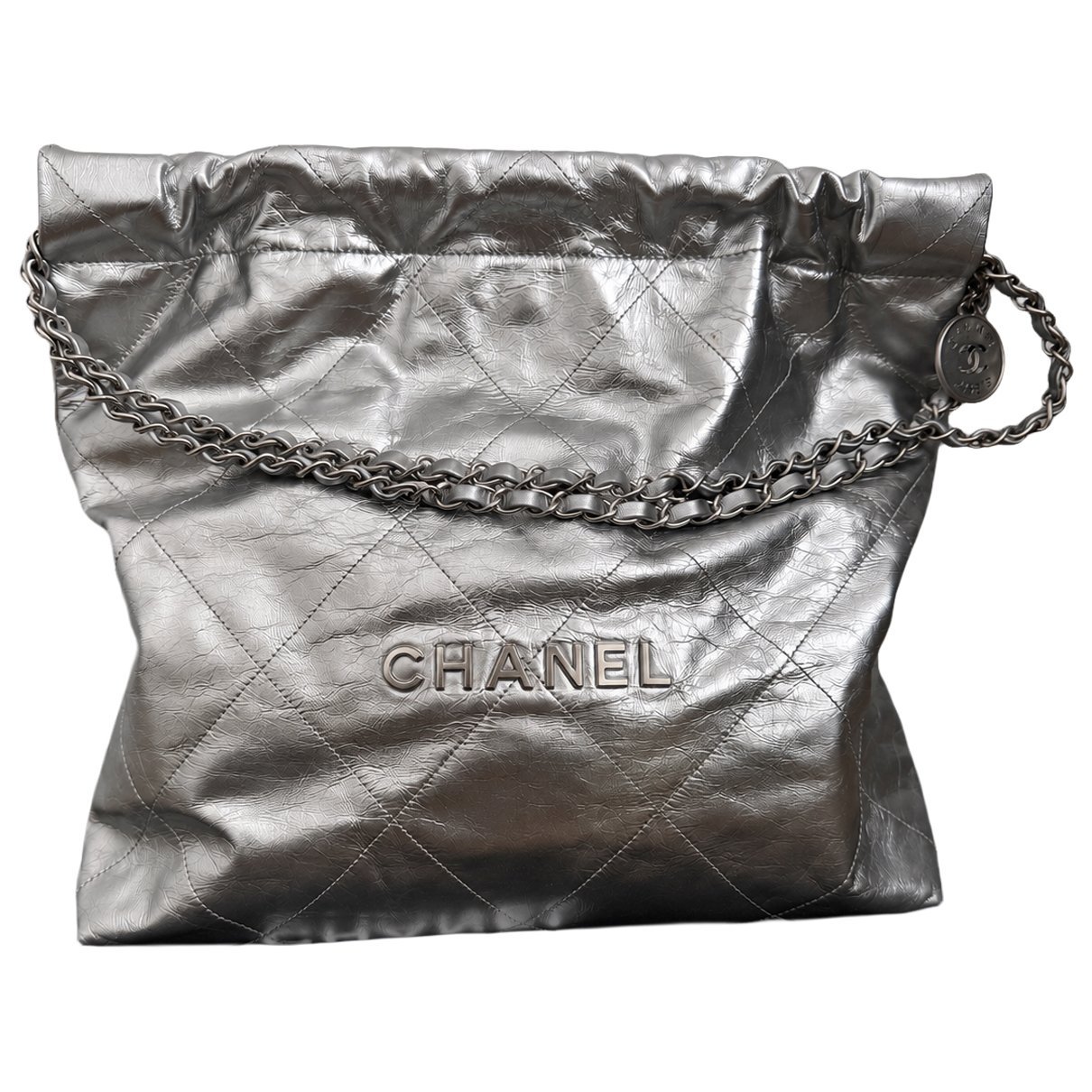 Chanel 22 leather tote
