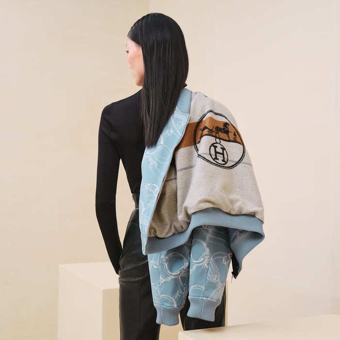 Bleu Arctique "Eperon d'Or Finesse" Bomber Jacket