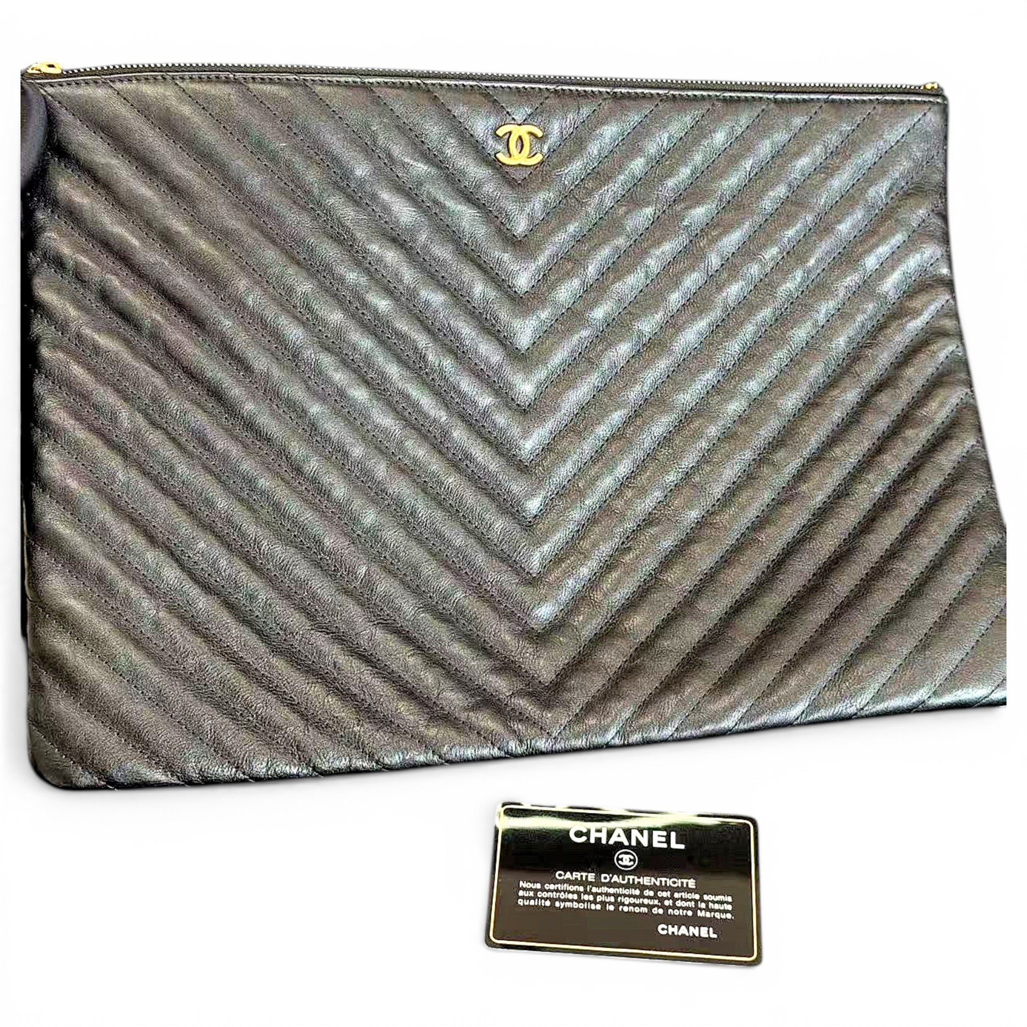 Timeless/Classique leather clutch bag