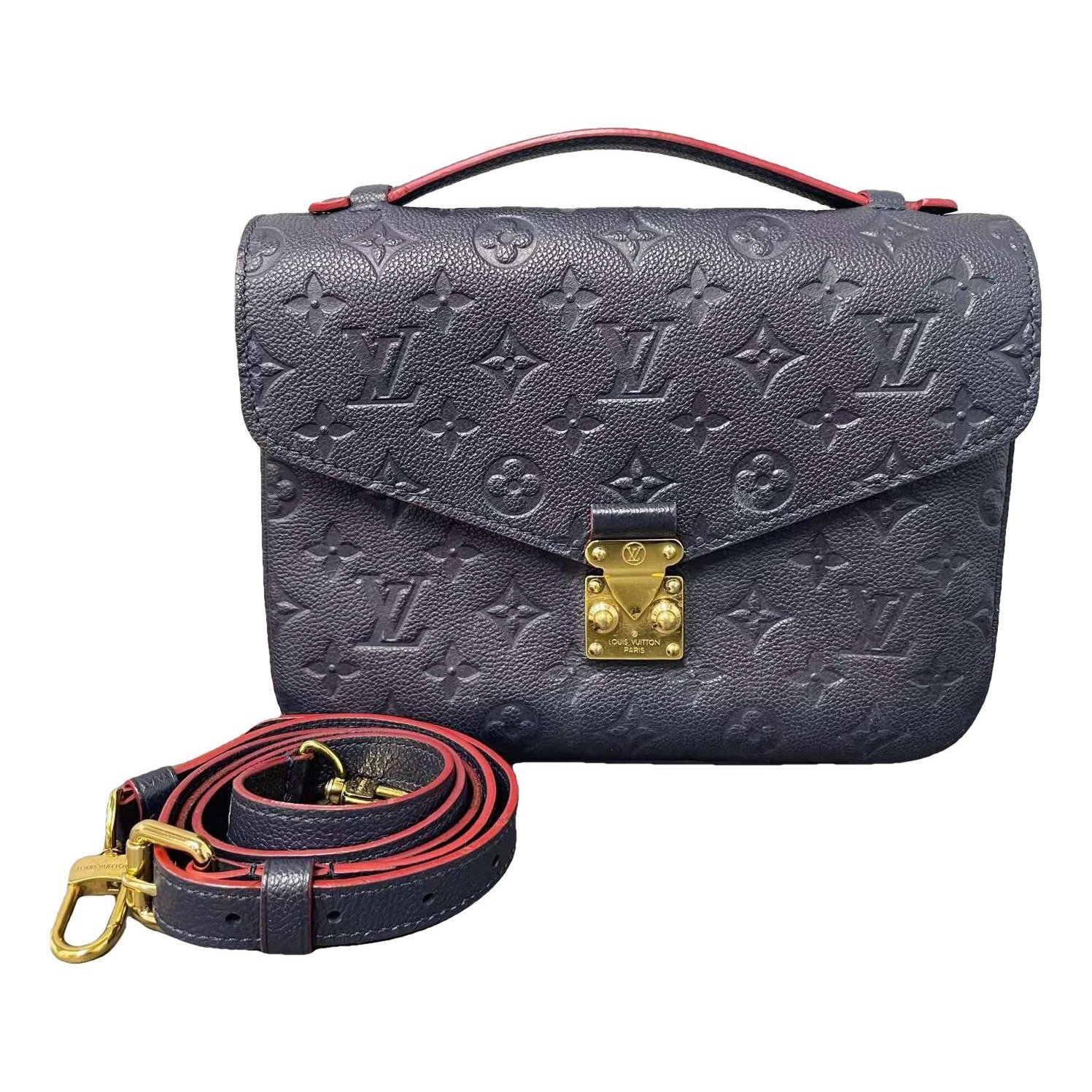 Metis leather handbag