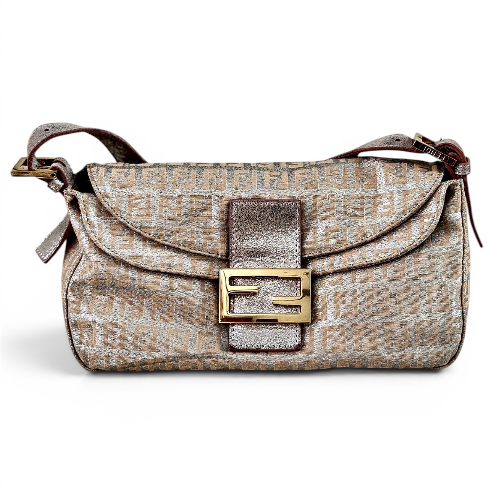 Baguette handbag