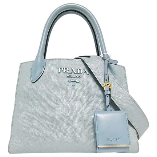 Monochrome leather handbag