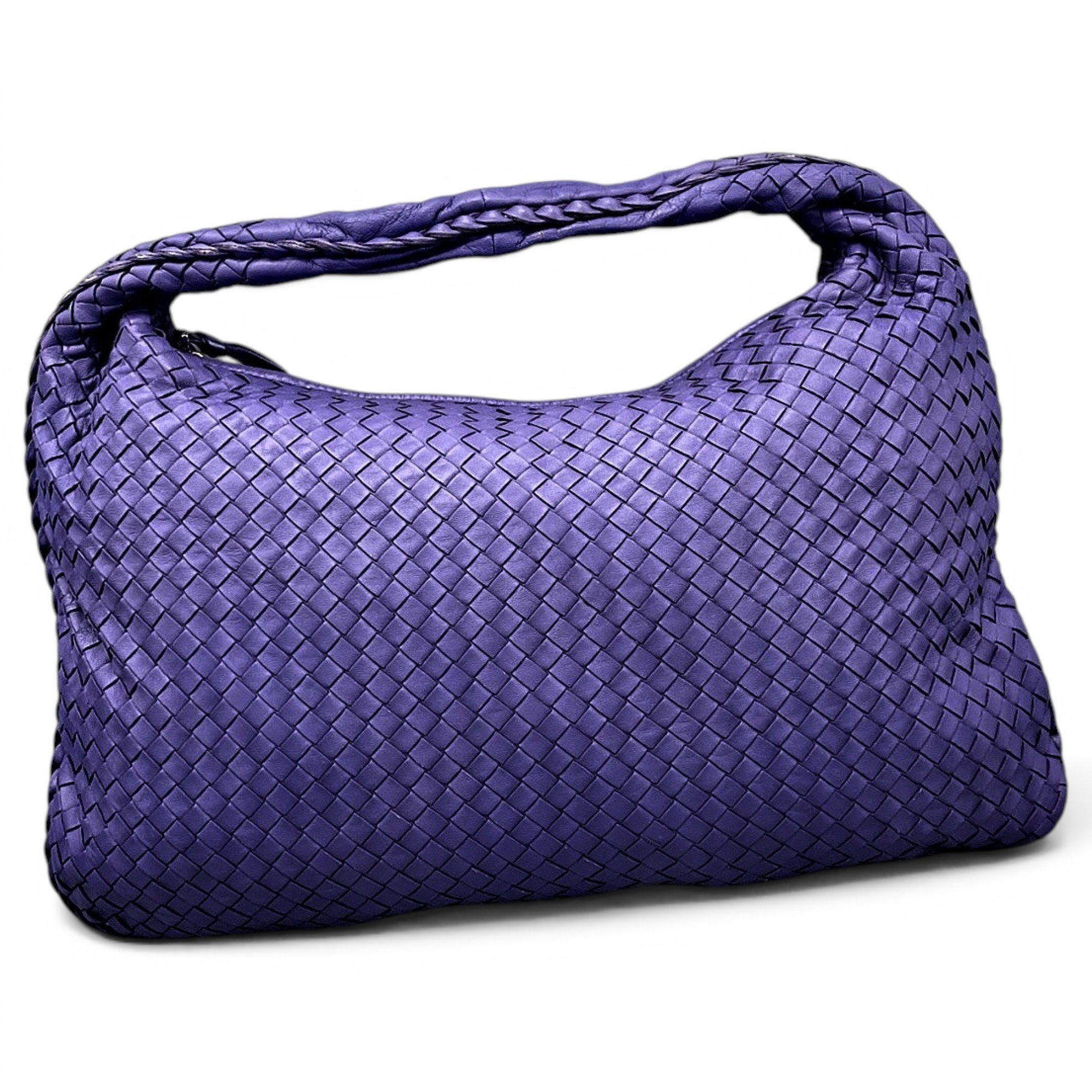 Veneta leather handbag