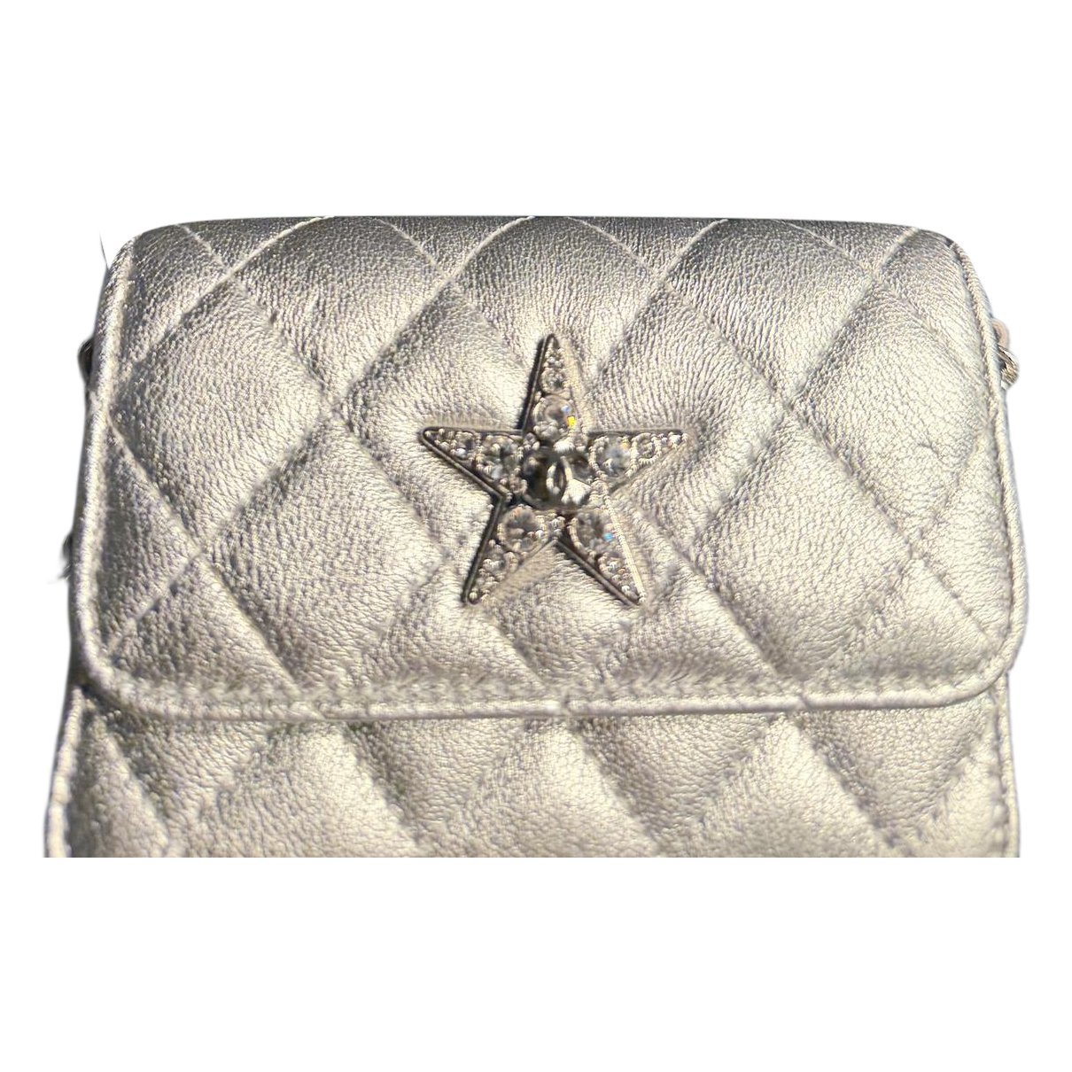 Chanel Leather clutch bag