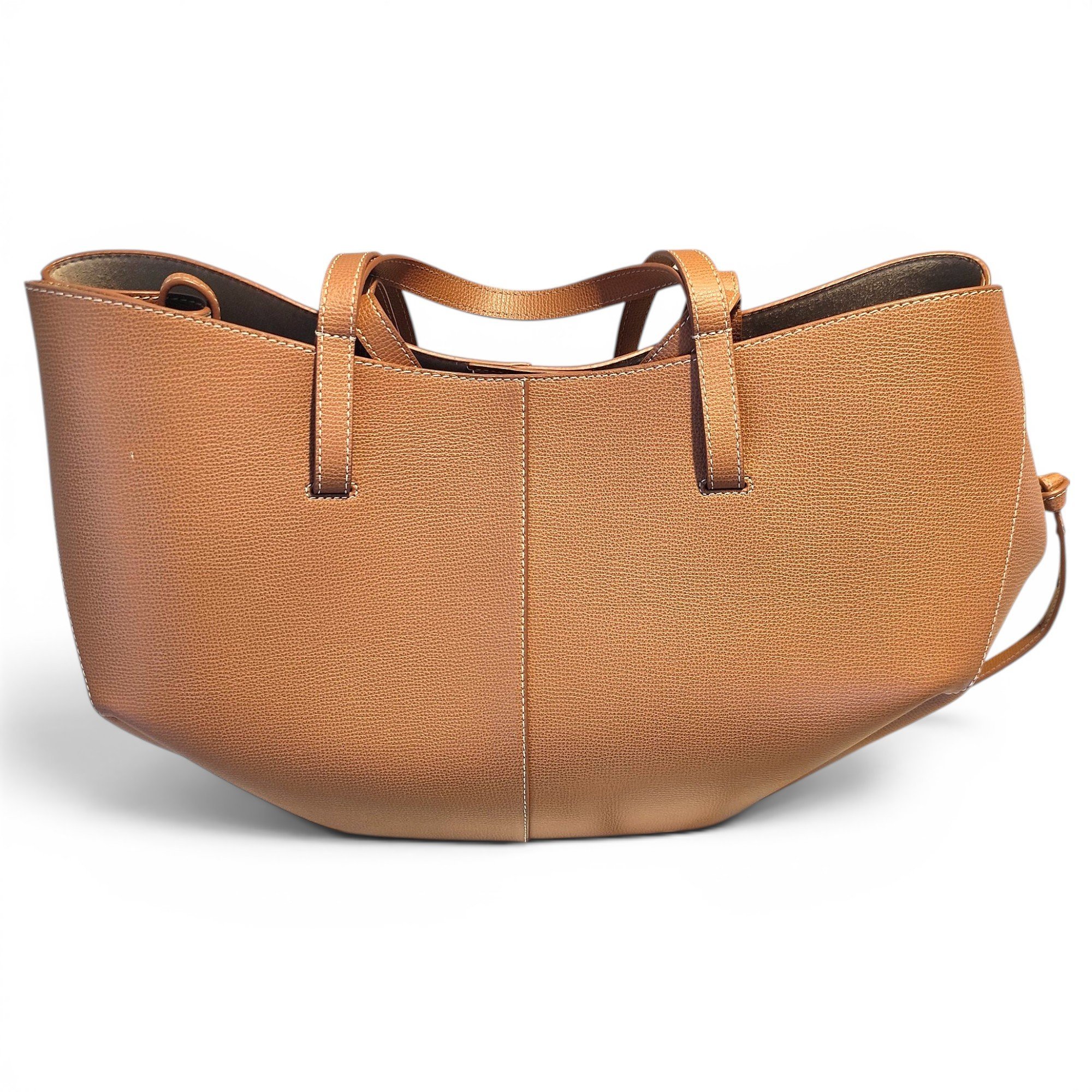 Leather tote