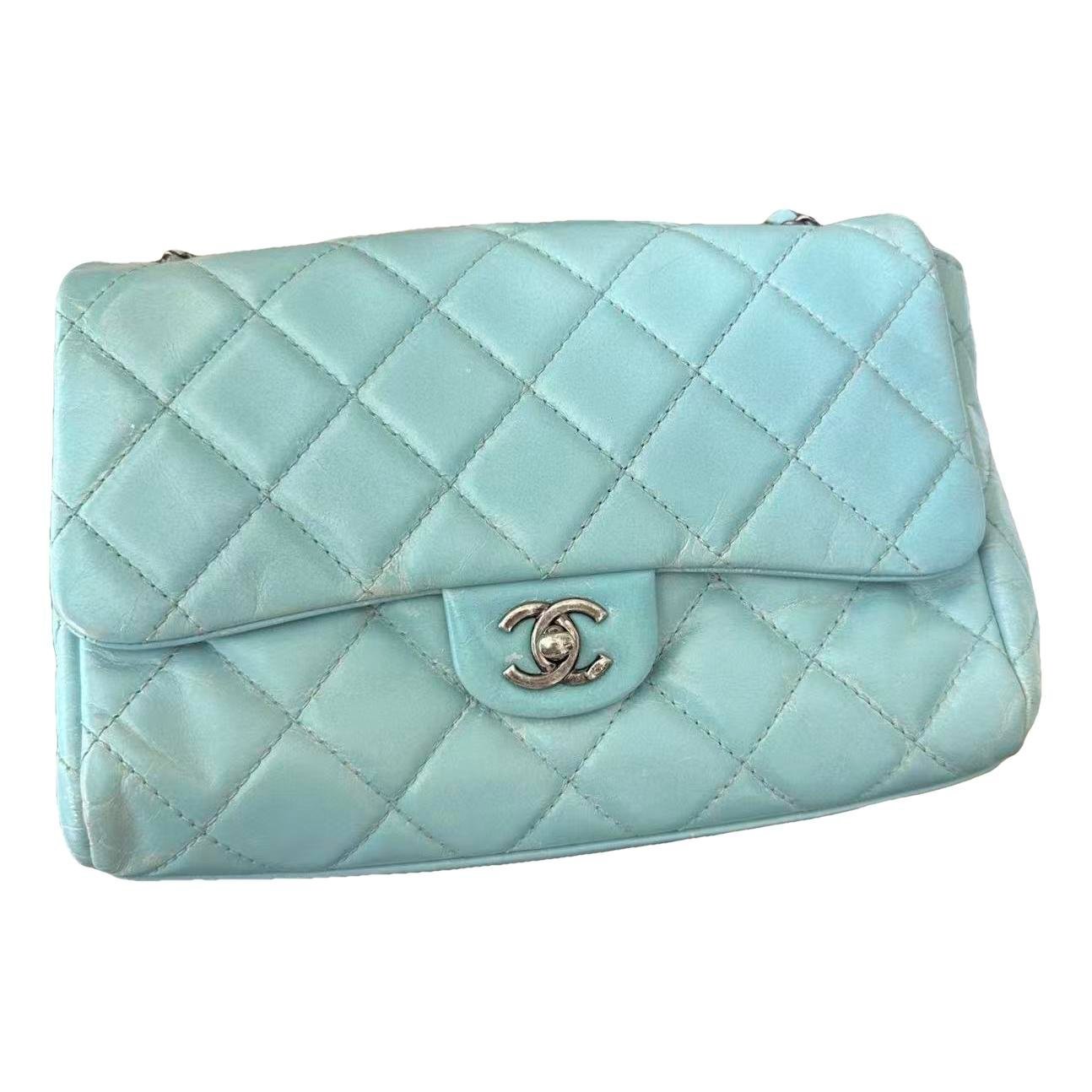 Timeless/Classique leather crossbody bag
