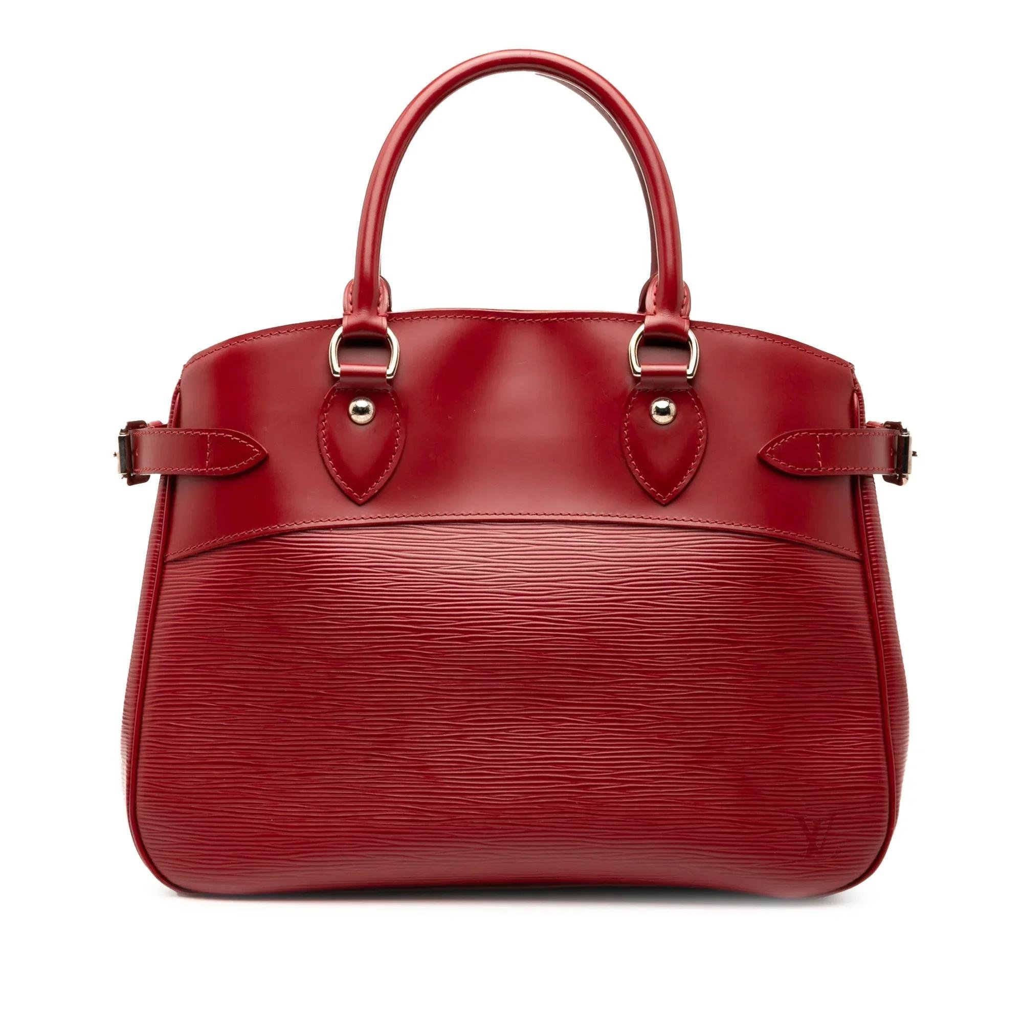 Passy leather handbag