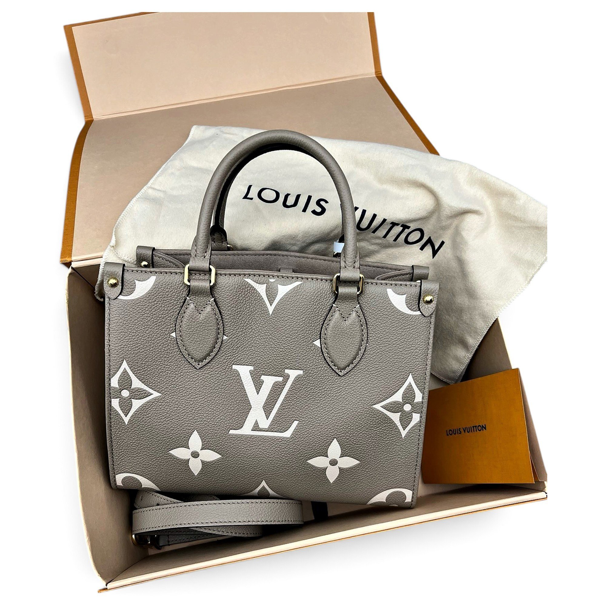 Onthego leather tote