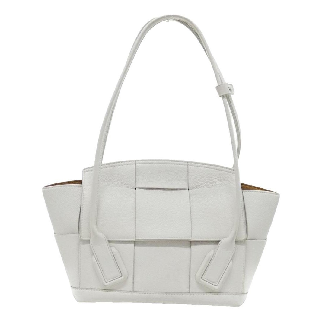 Veneta leather handbag