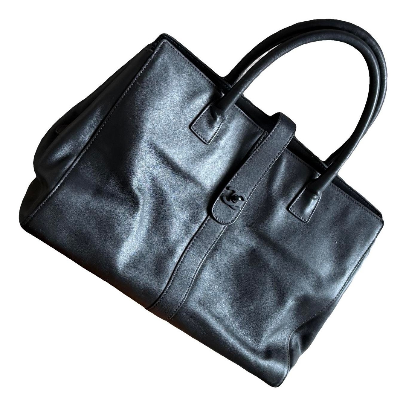 Leather tote