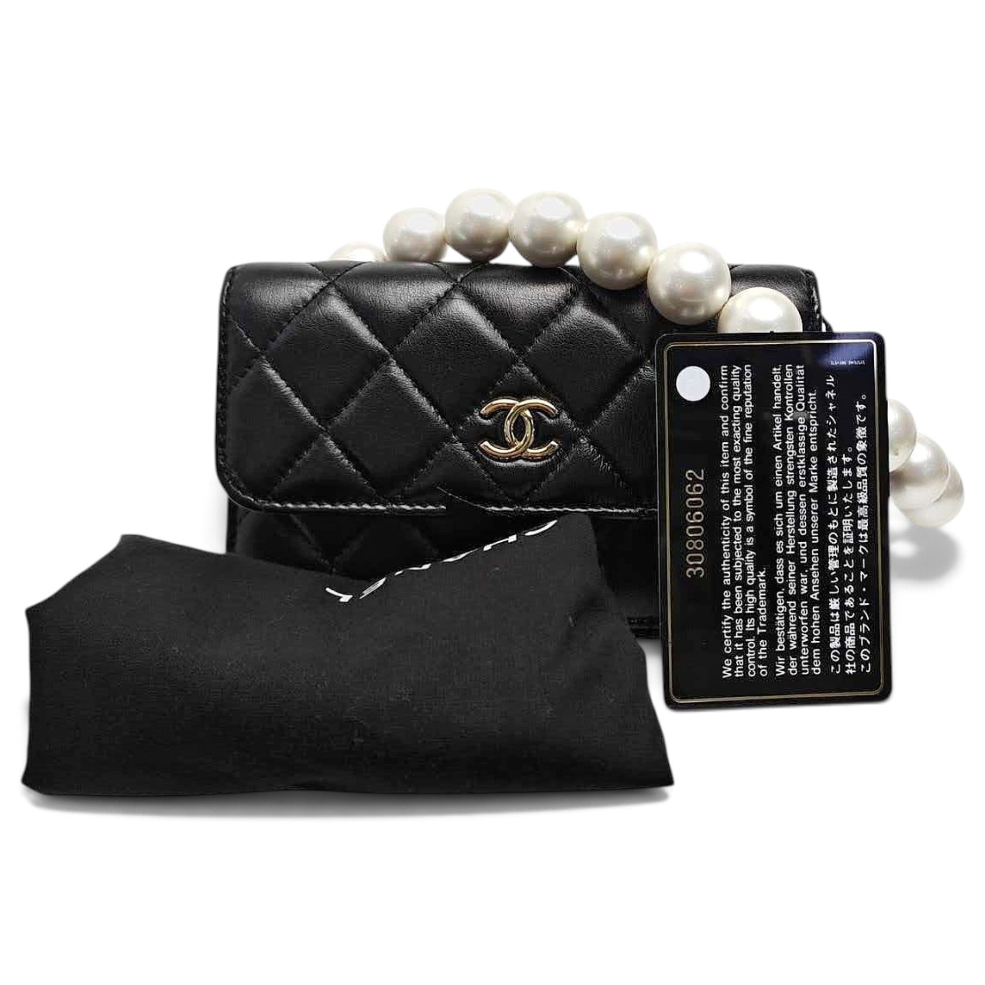Wallet On Chain Timeless/Classique leather crossbody bag