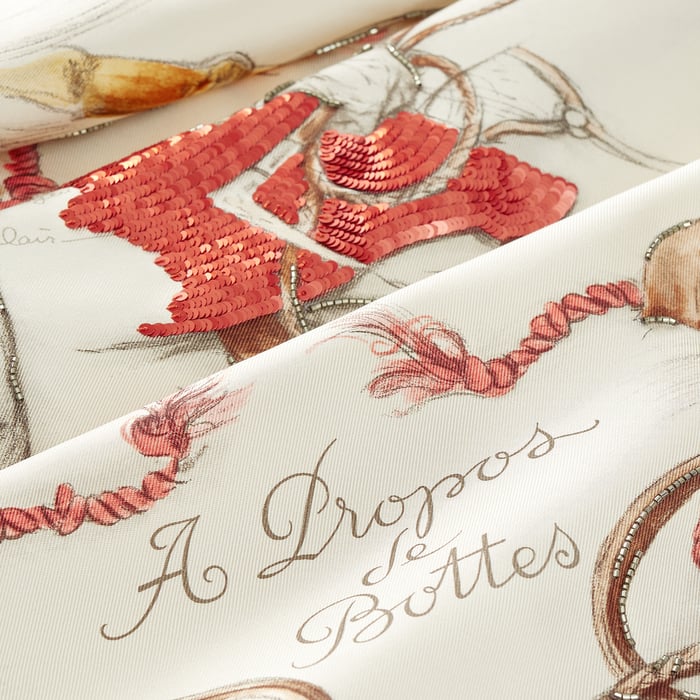 a Propos De Bottes Exceptional Embroidered Scarf 90