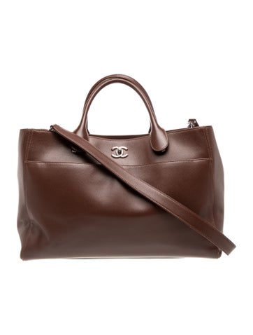 Caviar Medium Executive Cerf Tote