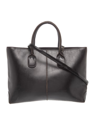 Tod's Leather Shoulder Bag