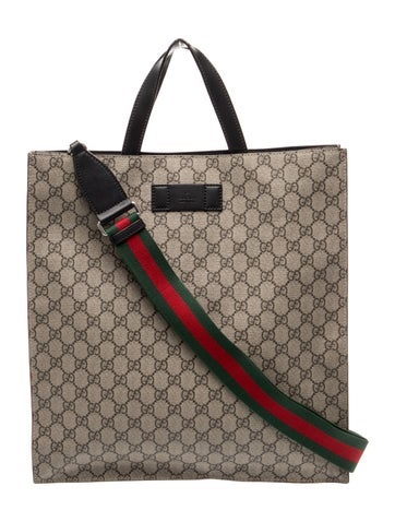 GG Supreme Top Handle Bag Medium