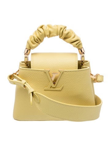 Taurillon Leather Scrunchie Capucines Mini
