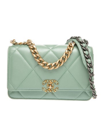 19 Wallet On Chain