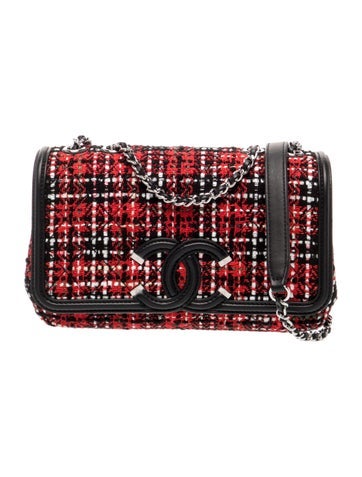 Small Filigree Flap Bag