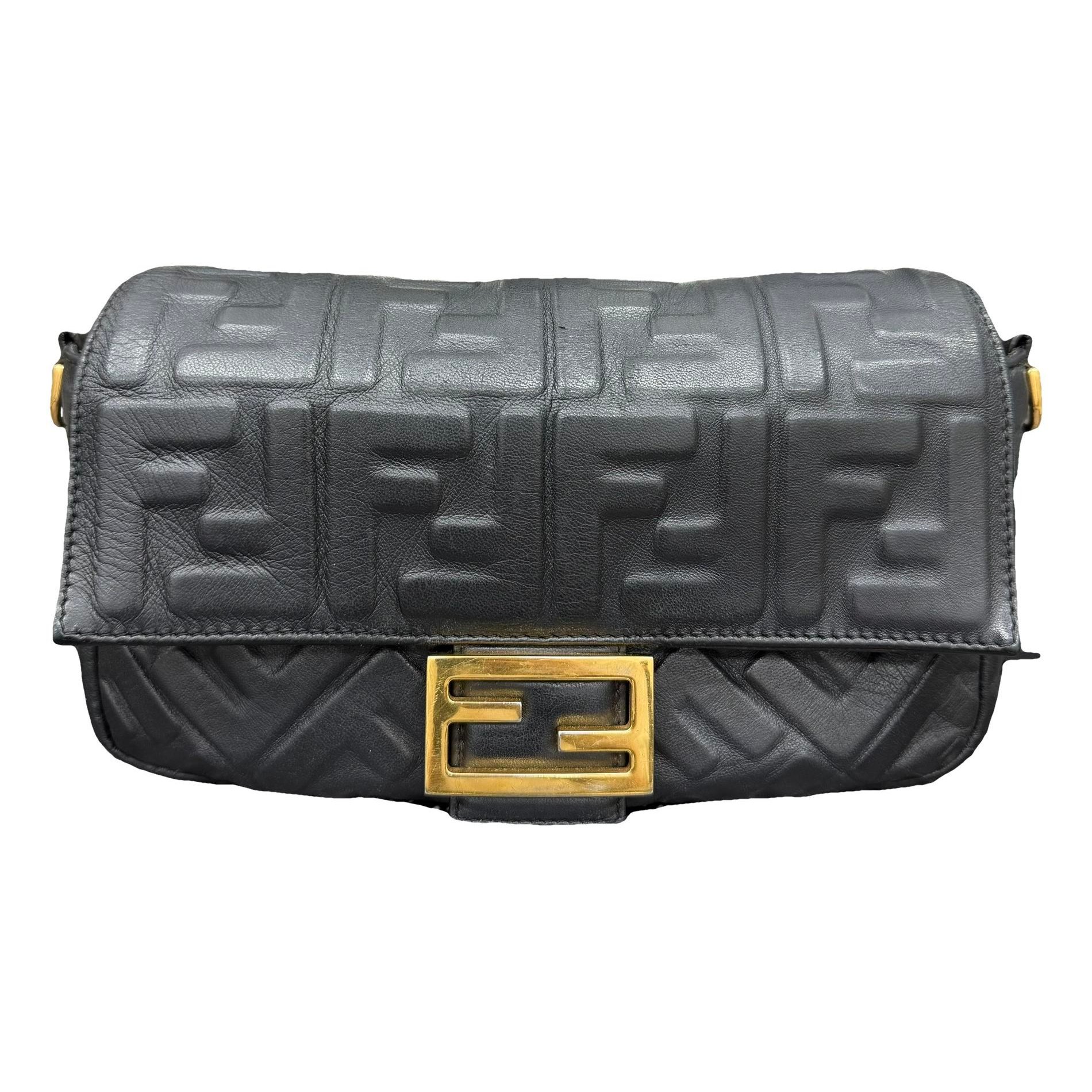 Baguette leather handbag