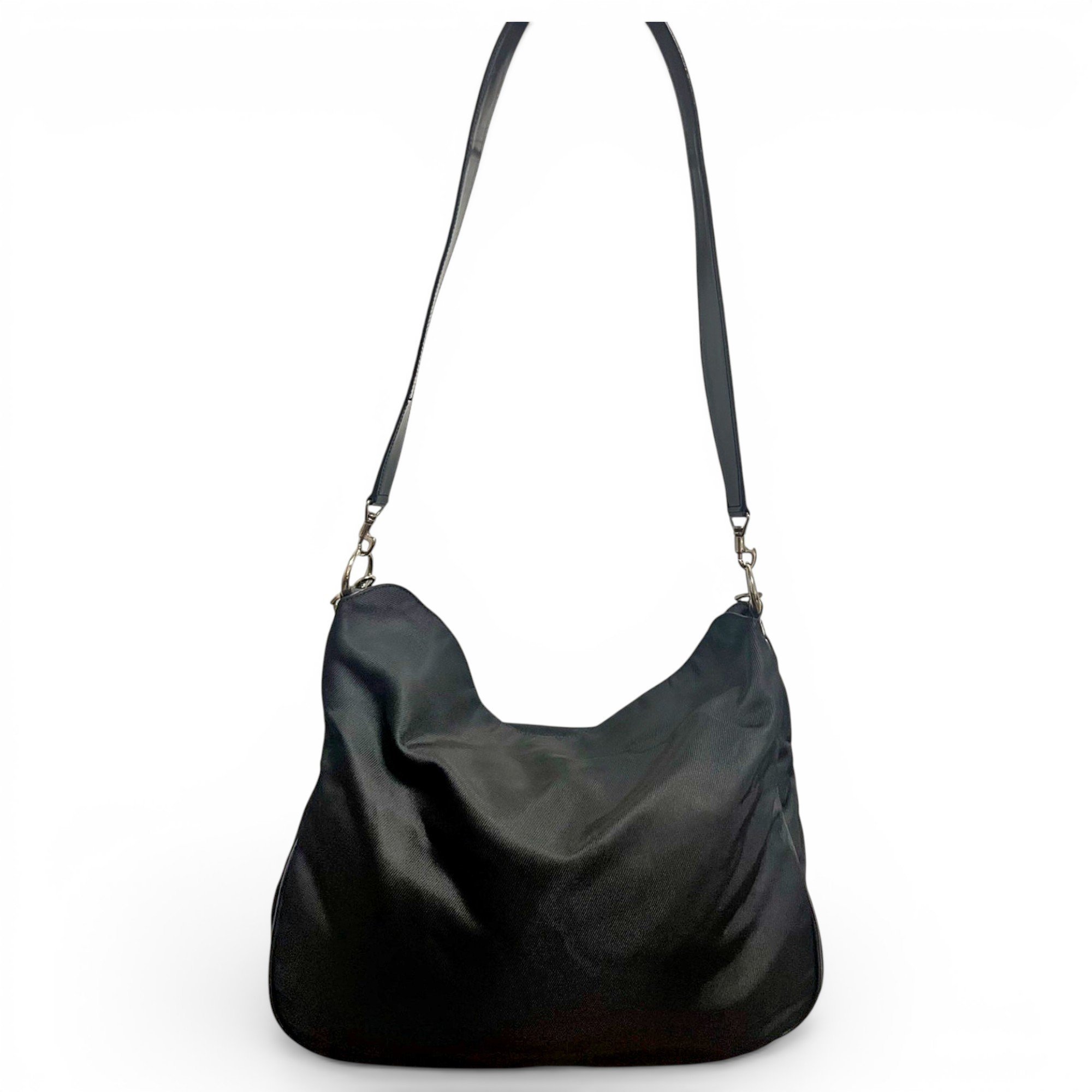 Hobo handbag