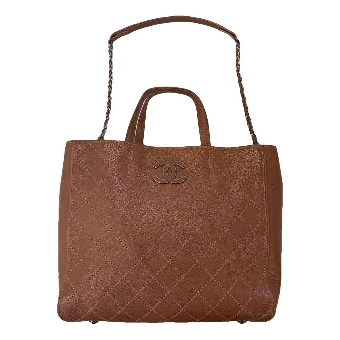 Leather handbag
