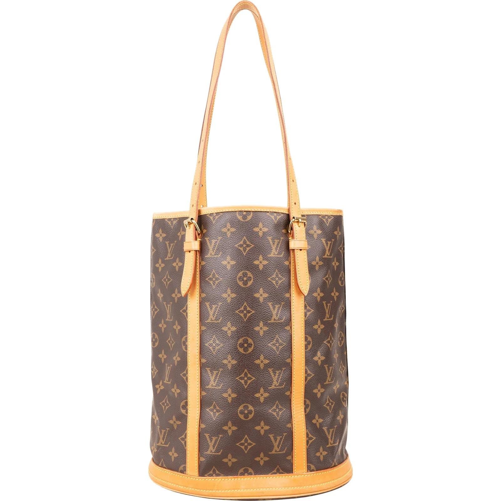 Bucket leather handbag