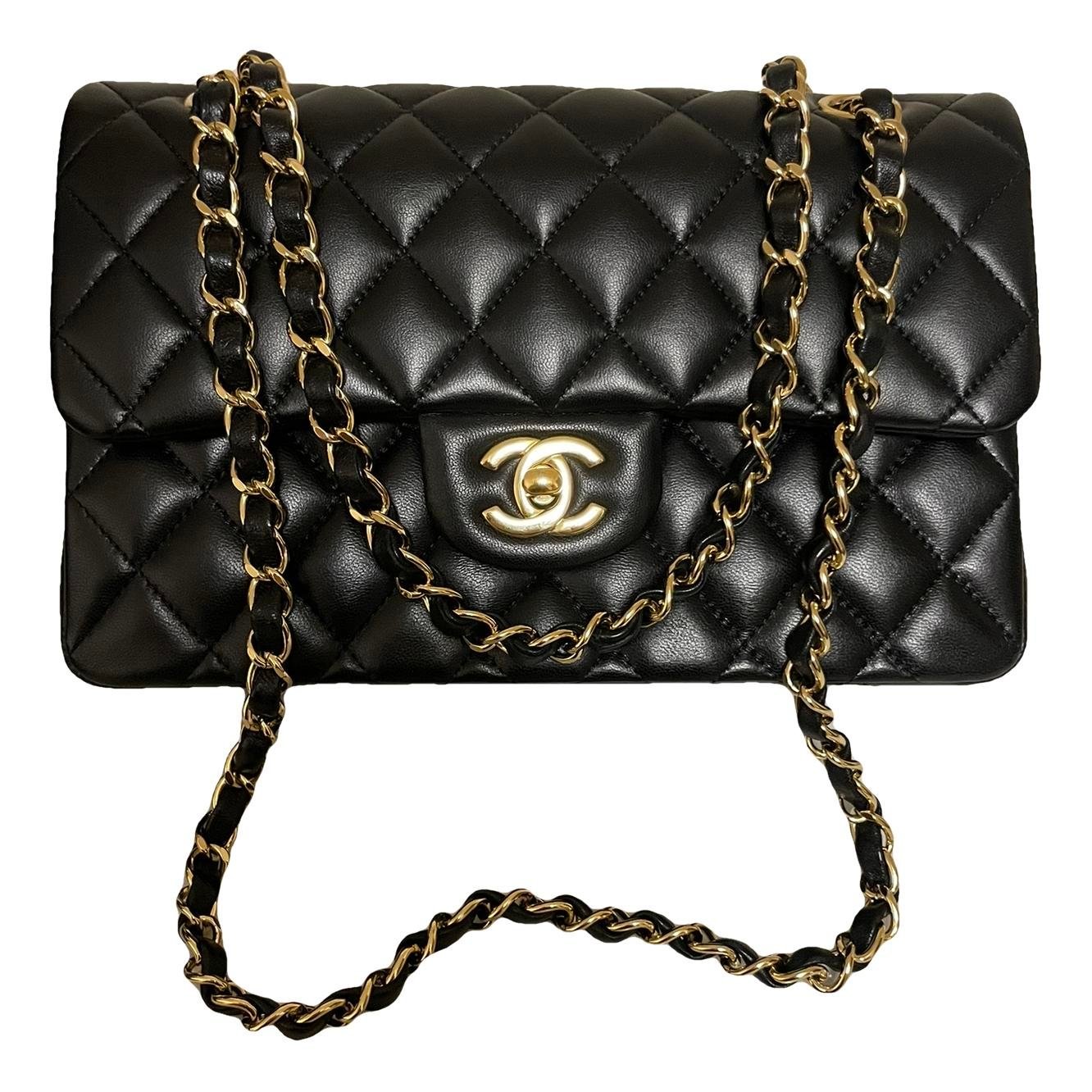 Chanel Timeless/Classique leather crossbody bag
