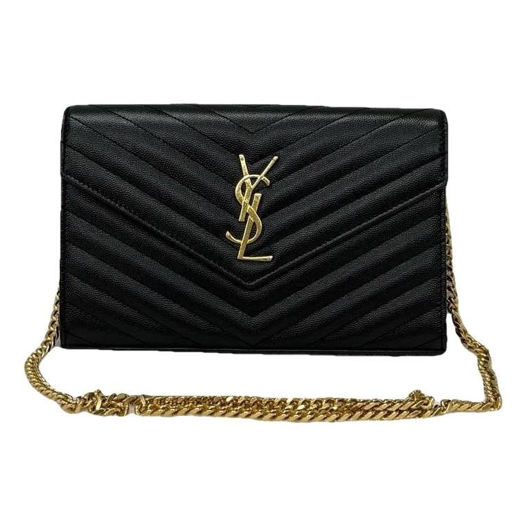 Envelope leather crossbody bag