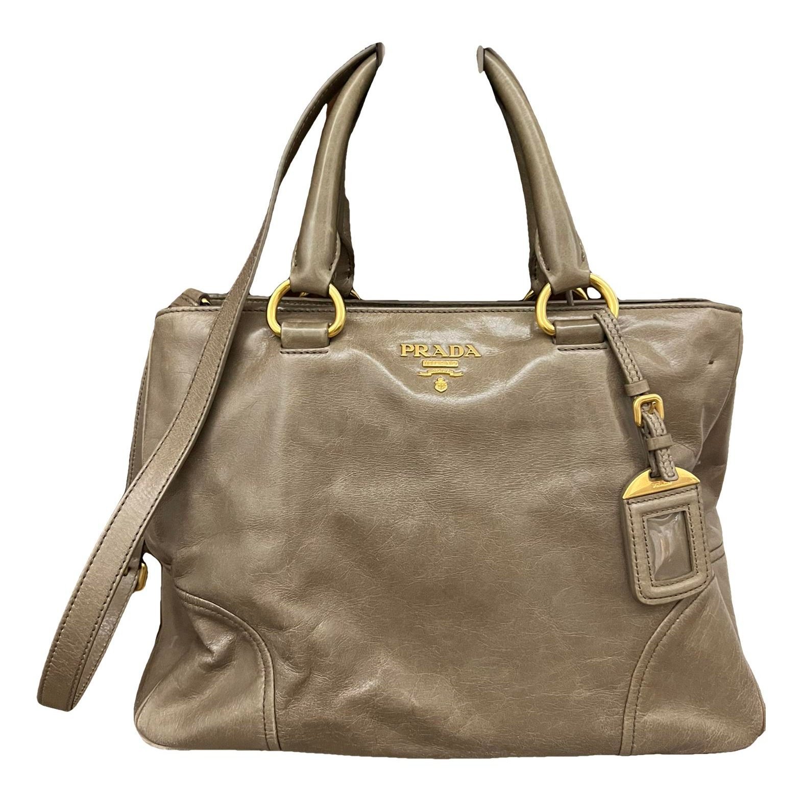 Leather handbag