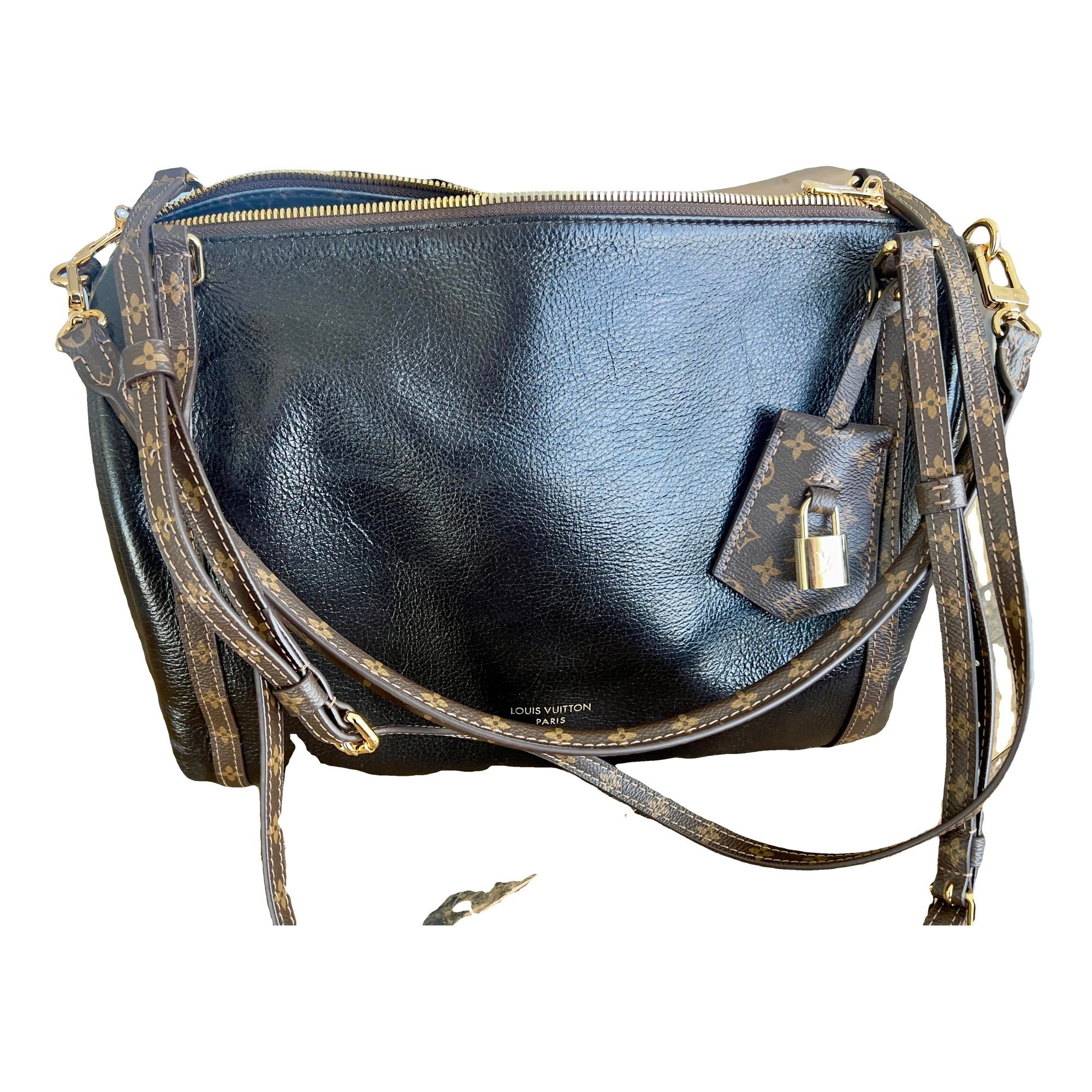 Leather bag