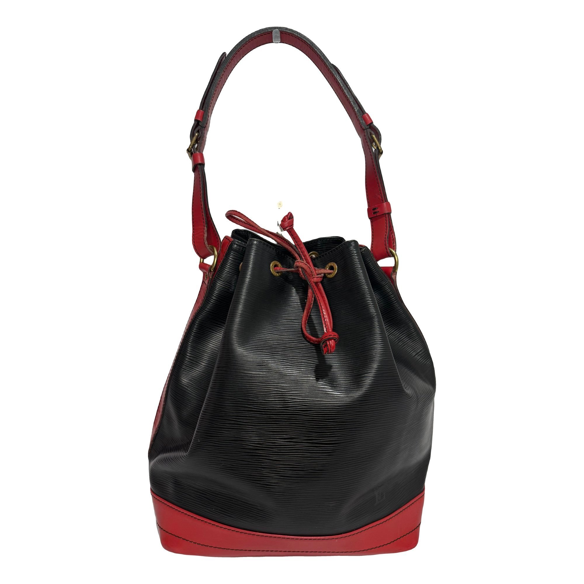 Noé leather handbag