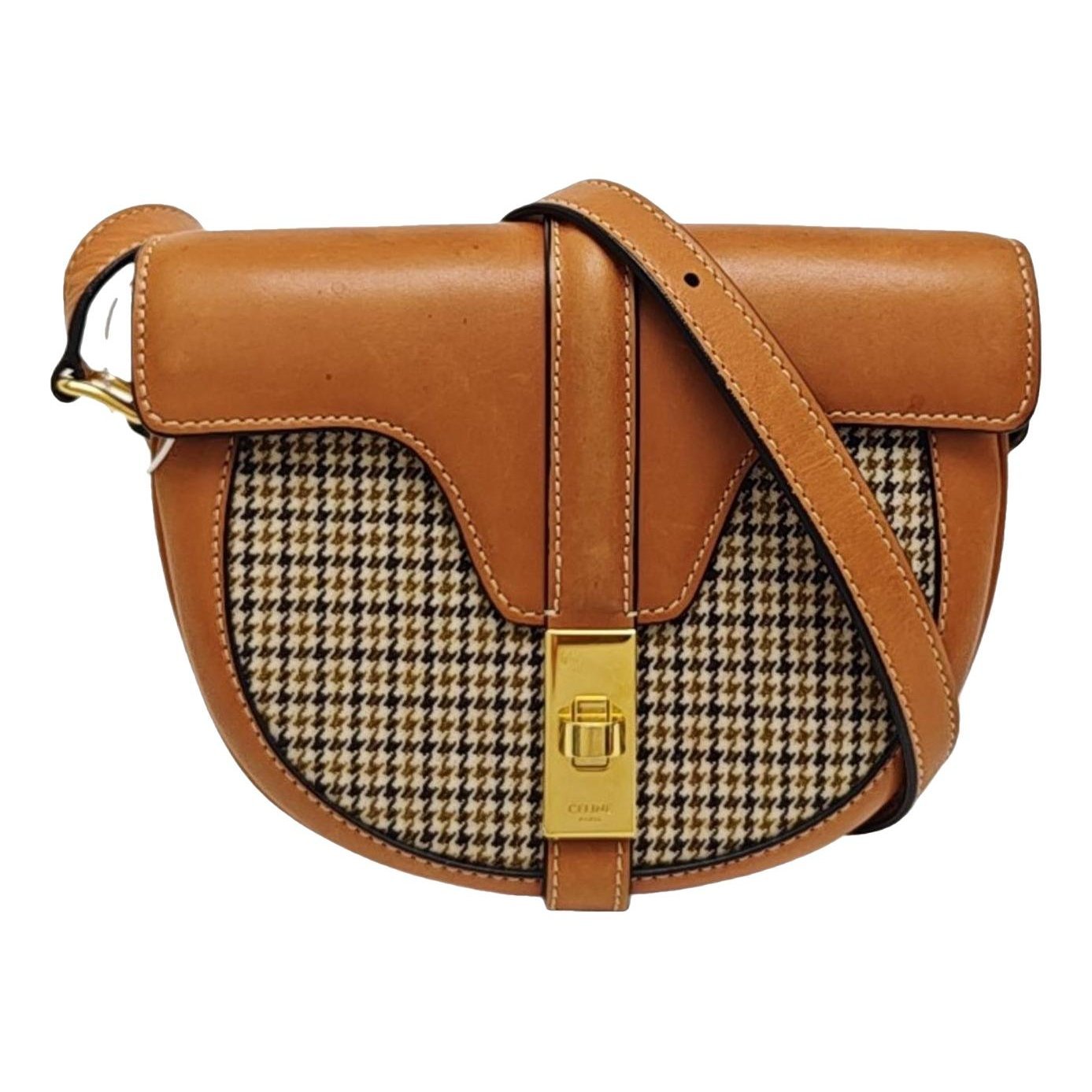 Sac 16 leather handbag