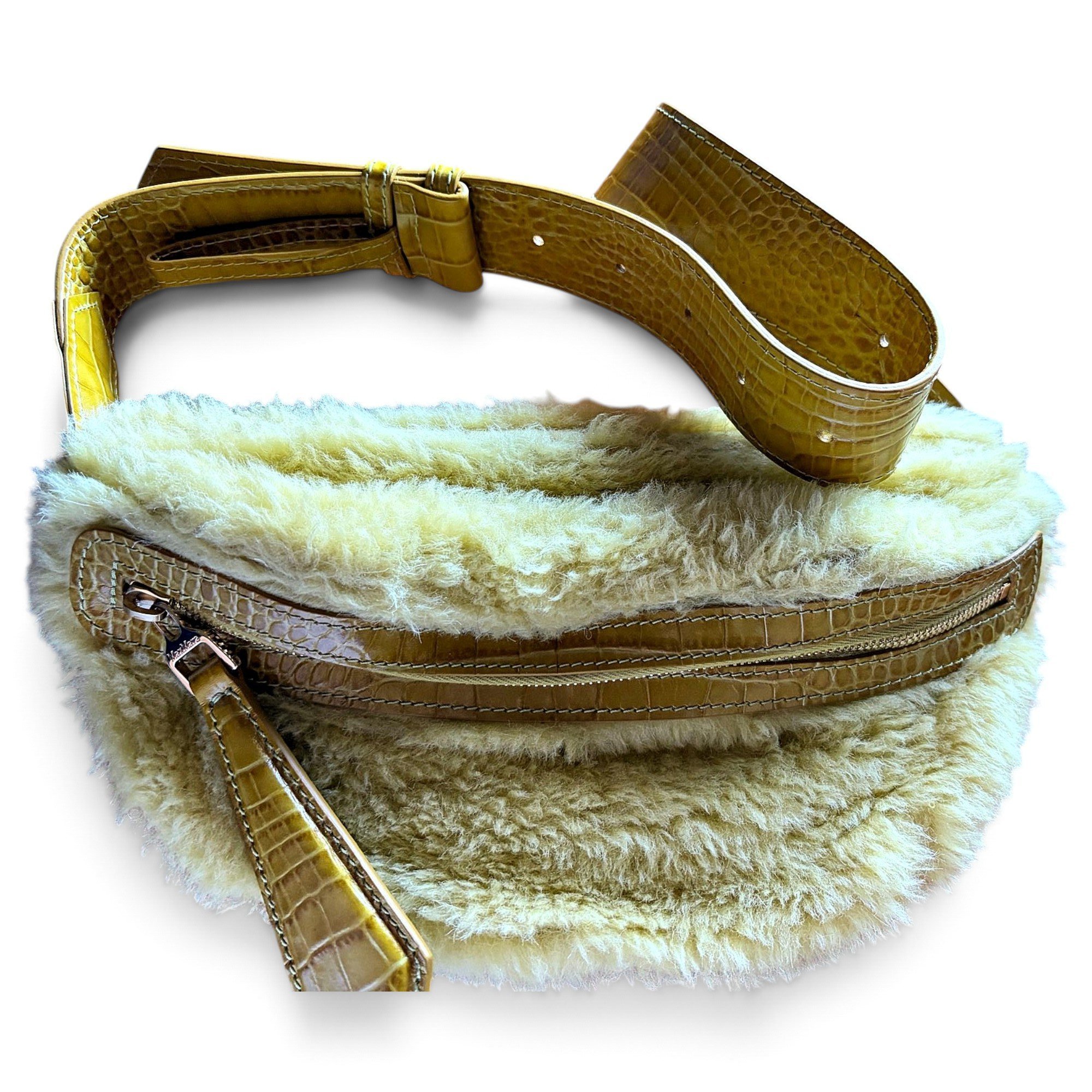 Wool handbag