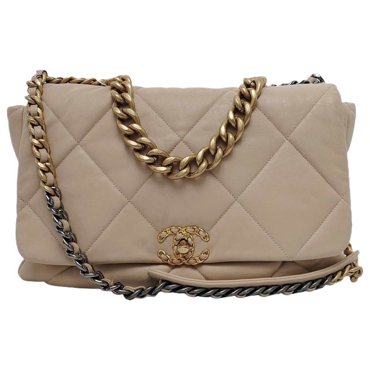 Chanel 19 handbag