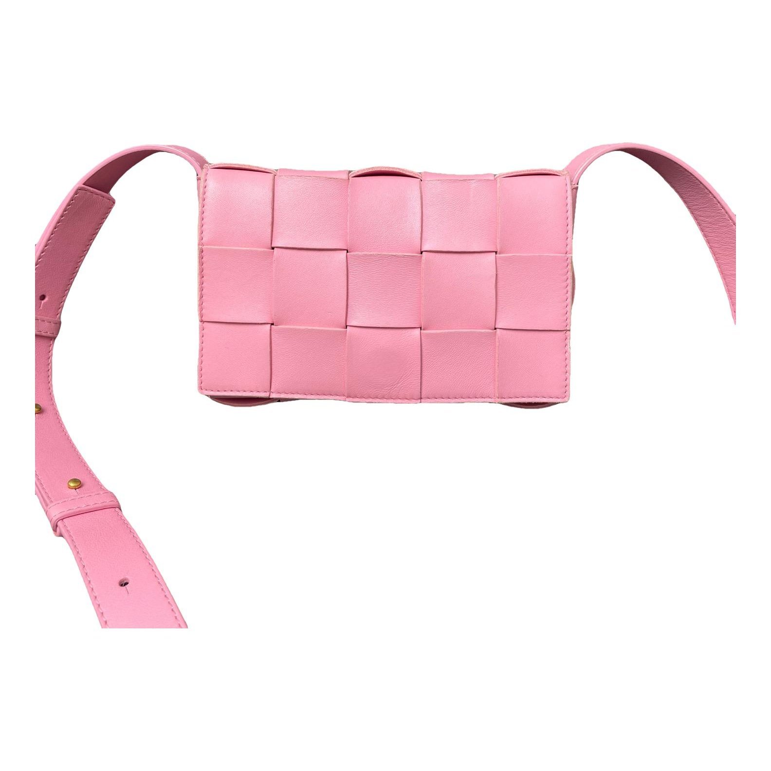 Cassette leather handbag