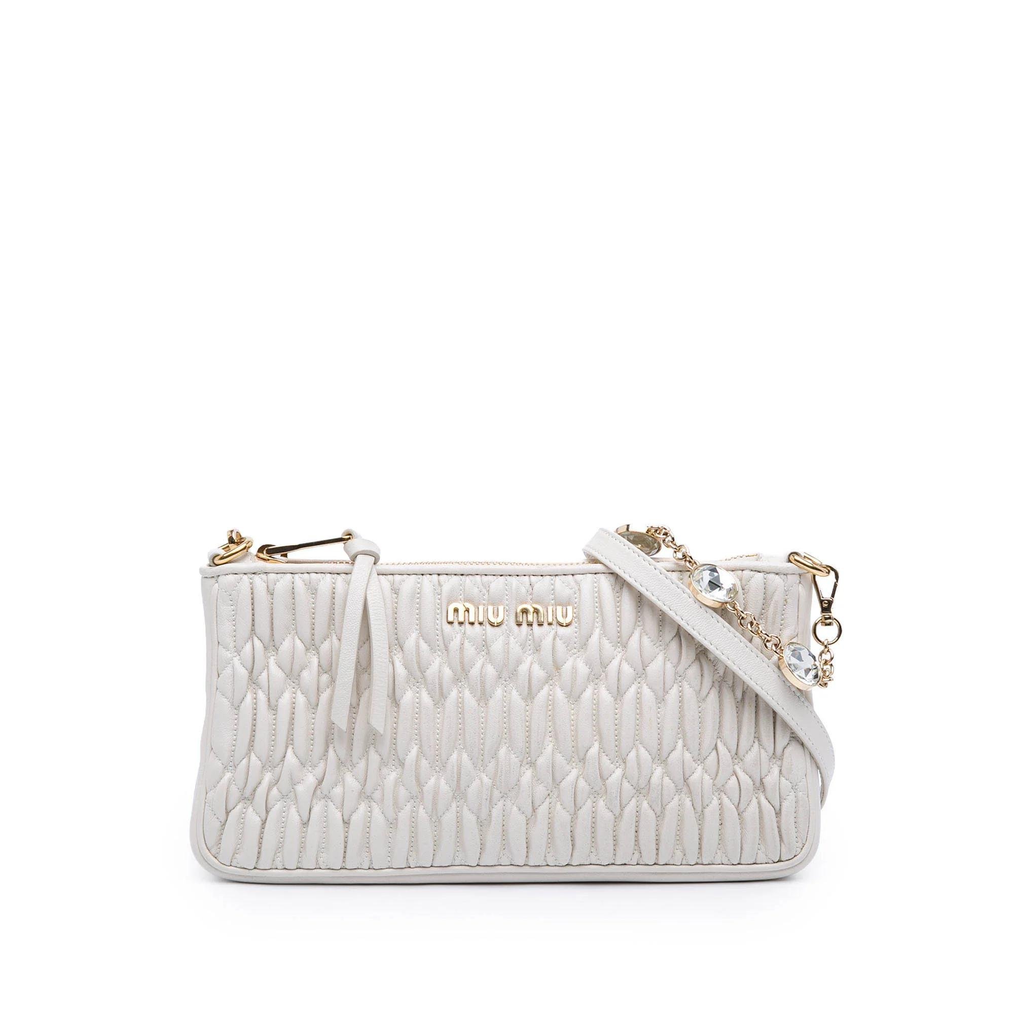 Matelassé leather handbag